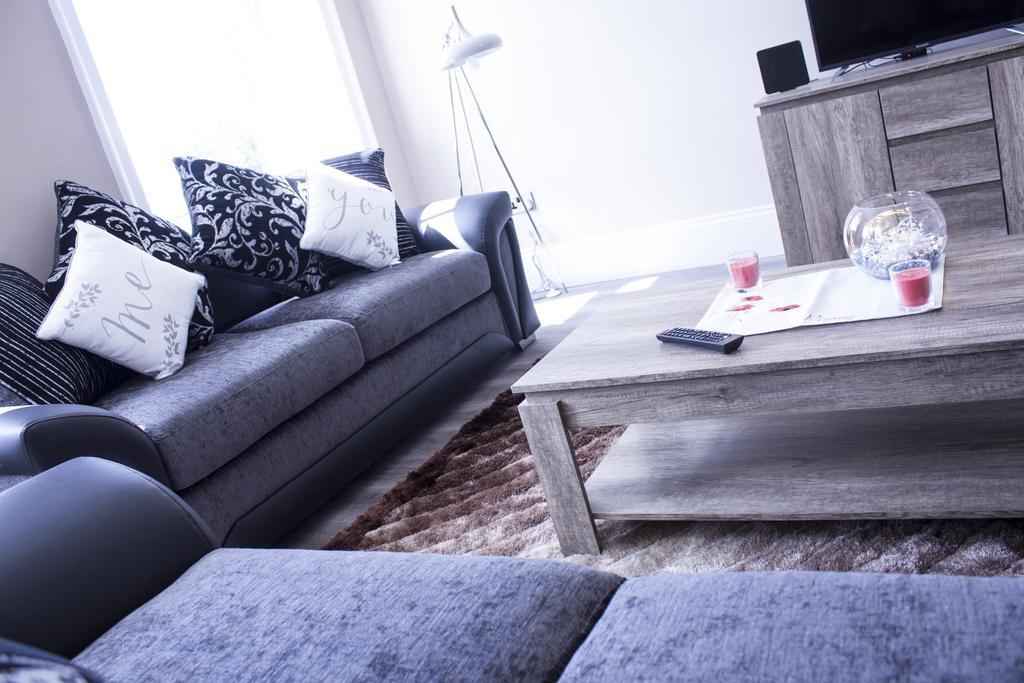 Lux Aparts Wakefield Central Εξωτερικό φωτογραφία