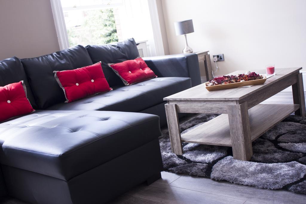 Lux Aparts Wakefield Central Εξωτερικό φωτογραφία