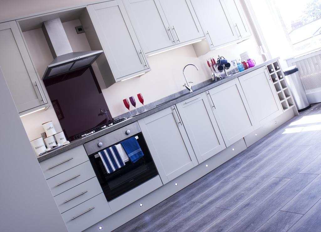 Lux Aparts Wakefield Central Εξωτερικό φωτογραφία