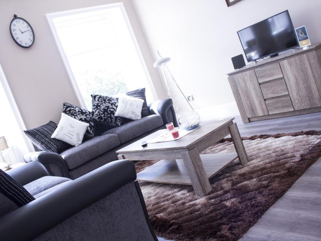 Lux Aparts Wakefield Central Εξωτερικό φωτογραφία